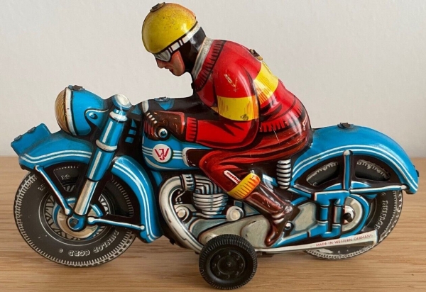 JW Wagner Motorbike 1968 Tinmodel with  frictiondrive (9679)